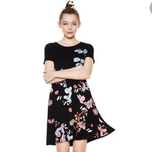 🥳HOST PICK🥳 Desigual women’s t-shirt dress